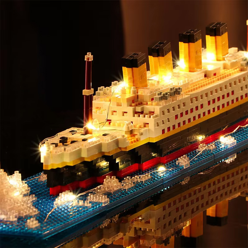 Model Kit Titanic - DIY Титаник креативный роскошный айсберг круизный