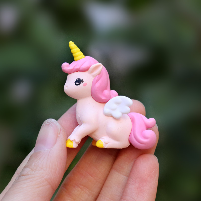Набор из 4 фигурок аниме-едино – обзор и цена Model Kit Unicorn